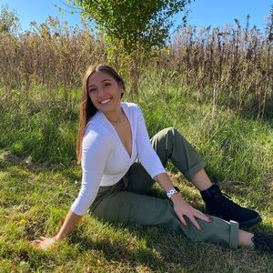 Meet your Posher, Haley